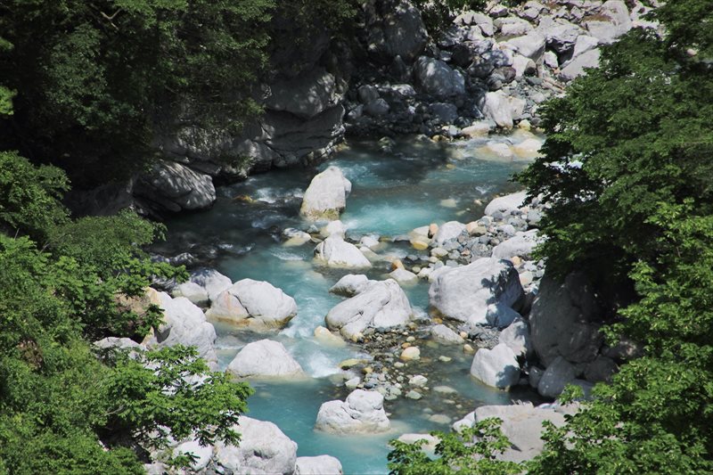 糸魚川翡翠峡
